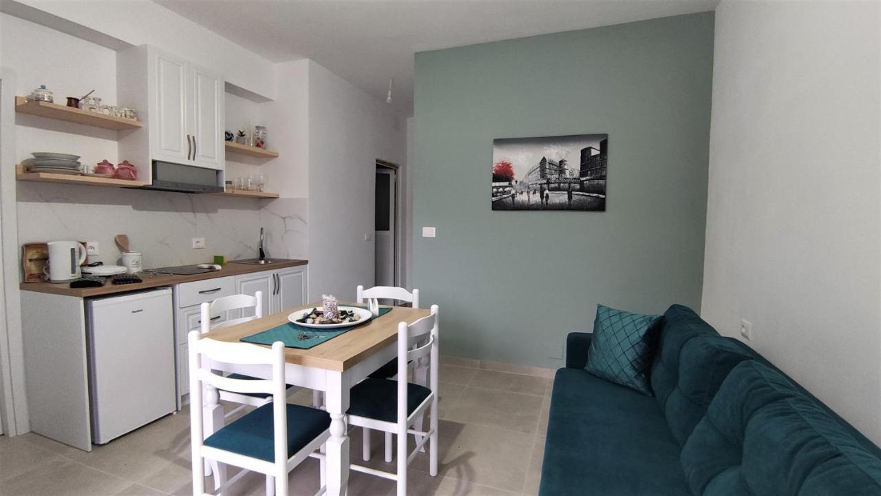 Ionia Apartments Sarande Exterior photo
